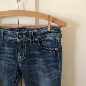 Bootcut Miss Me Jeans - Size 28